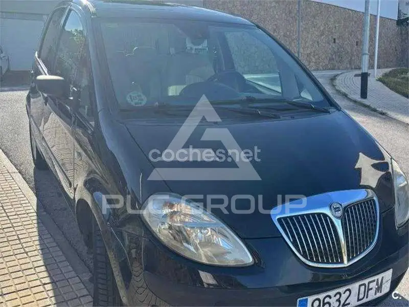 2005 Lancia Musa
