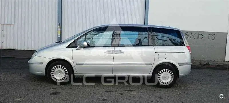 2005 Lancia Phedra