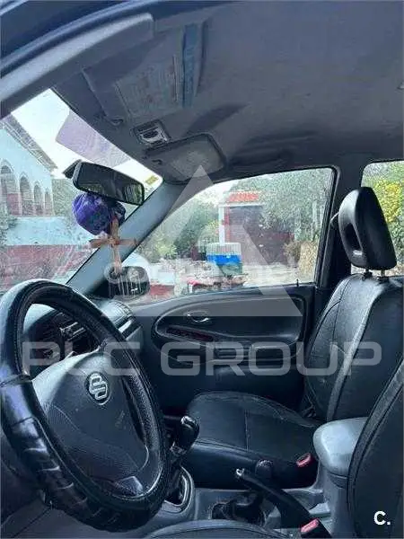 2005 Suzuki Grand Vitara
