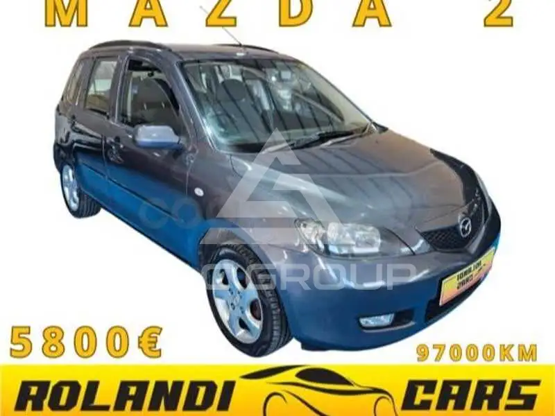 2005 Mazda 2