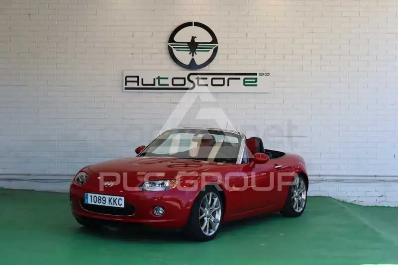 2005 Mazda MX-5