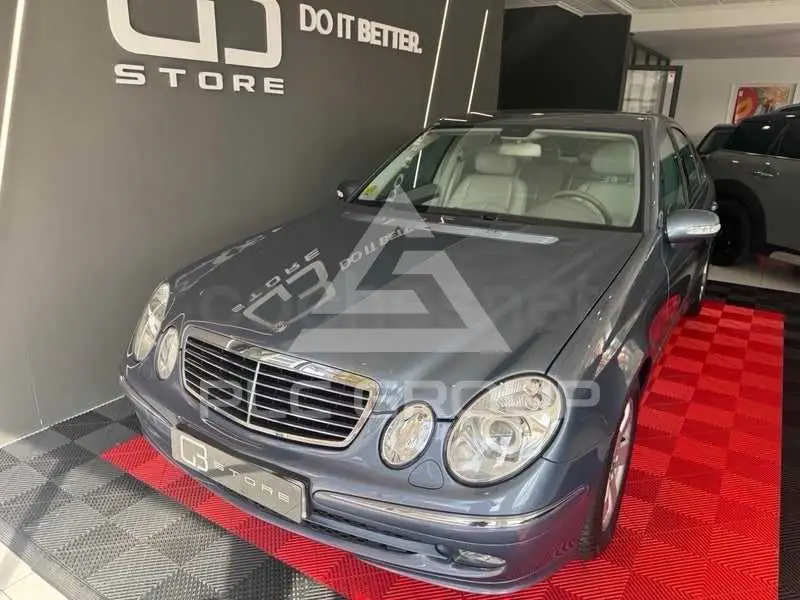 2005 Mercedes Benz E-Class