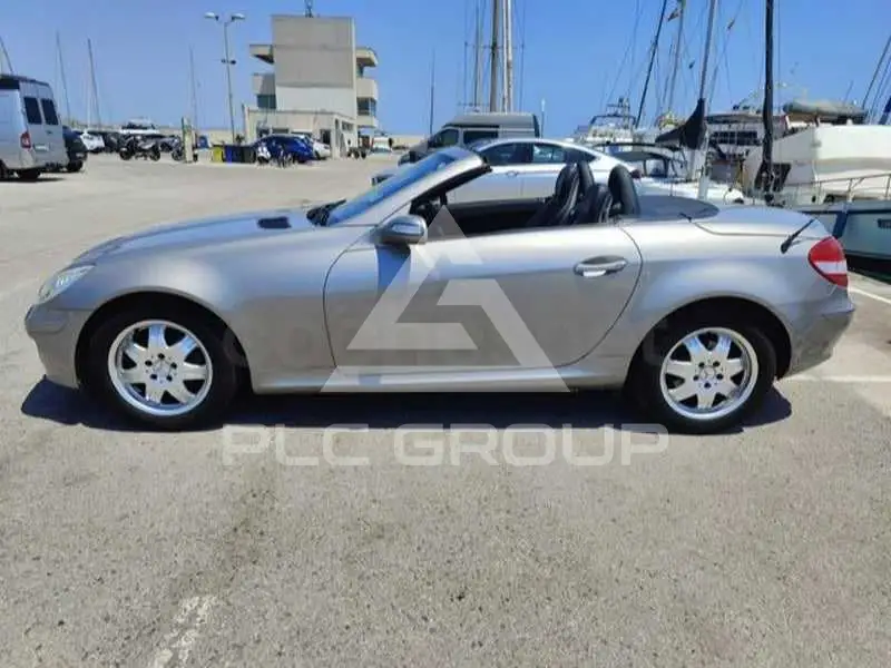 2005 Mercedes Benz SLK-Class