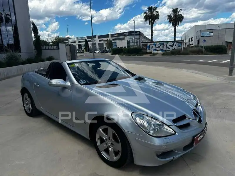 2005 Mercedes Benz SLK-Class