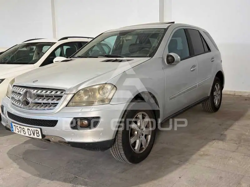 2005 Mercedes Benz M-Class