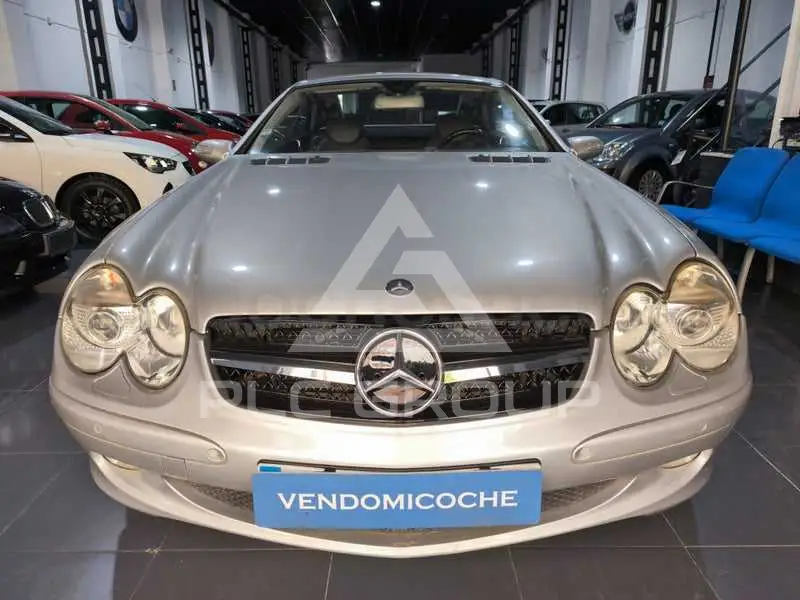 2005 Mercedes Benz SL-Class