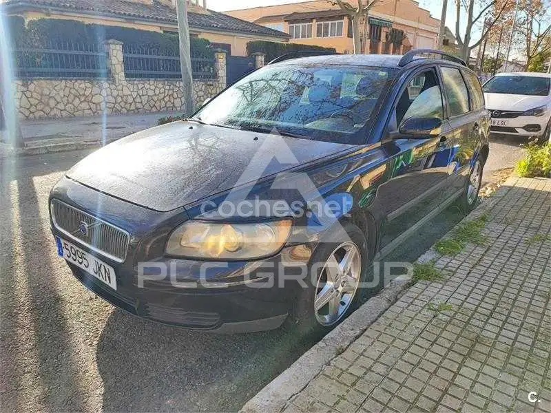 2005 Volvo V50