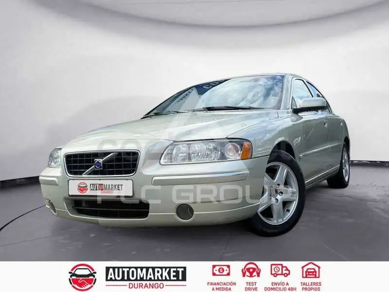 2005 Volvo S60