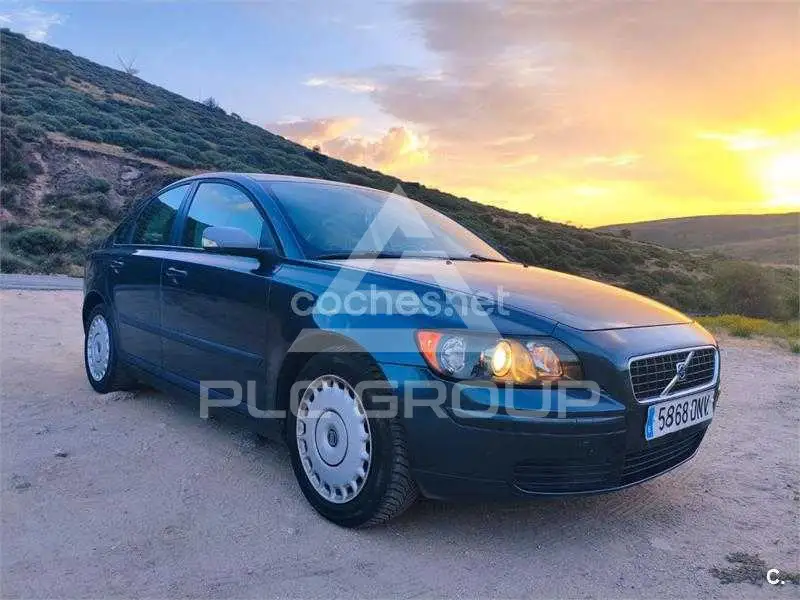 2005 Volvo S40