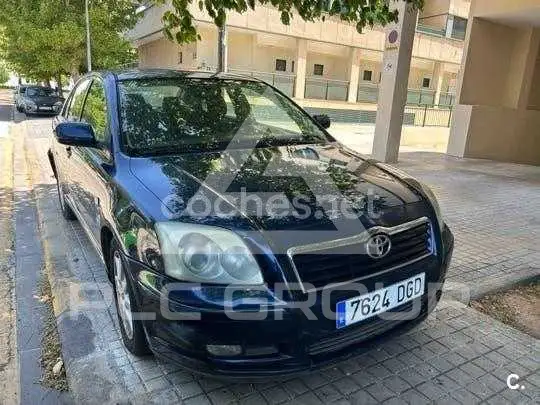 2005 Toyota Avensis