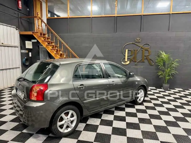 2005 Toyota COROLLA