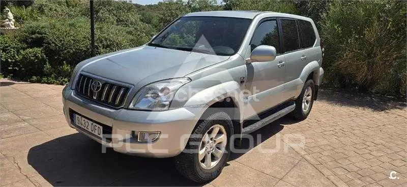 2005 Toyota LAND CRUISER