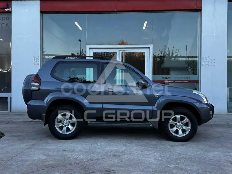 2005 Toyota LAND CRUISER