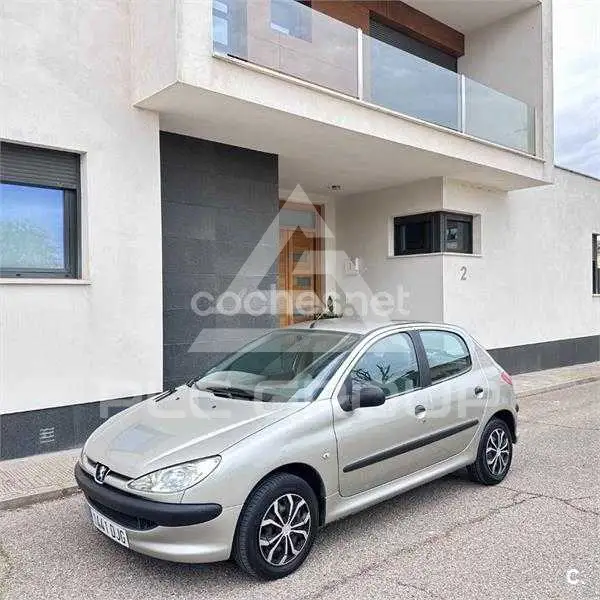 2005 Peugeot 206
