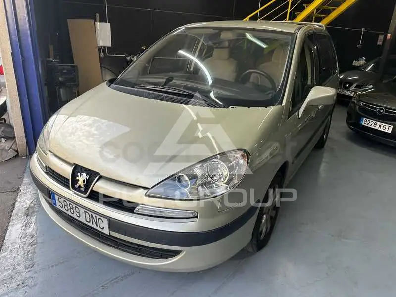 2005 Peugeot 807