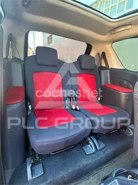 2005 Peugeot 1007