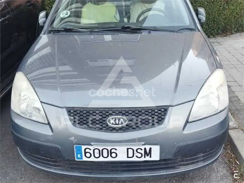 2005 KIA Rio