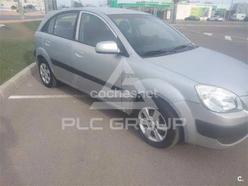 2005 KIA Rio