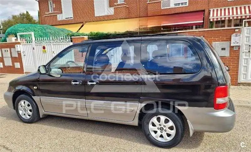 2005 KIA Carnival