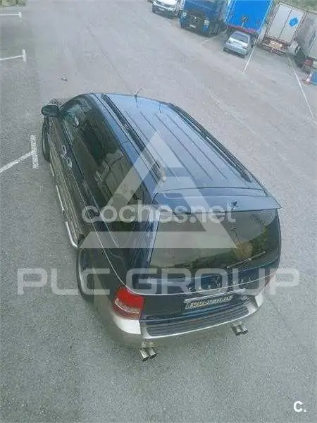 2005 KIA Carnival