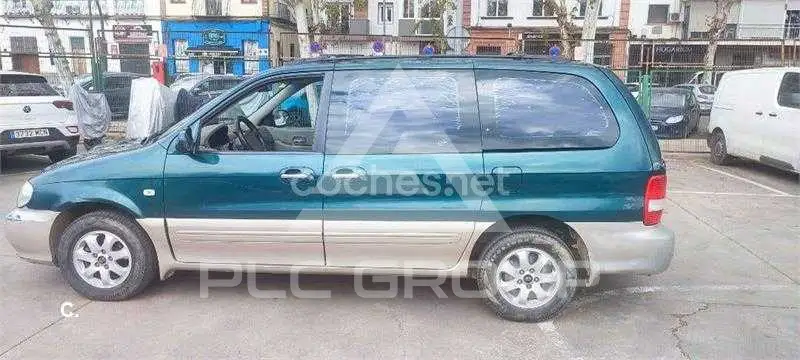 2005 KIA Carnival