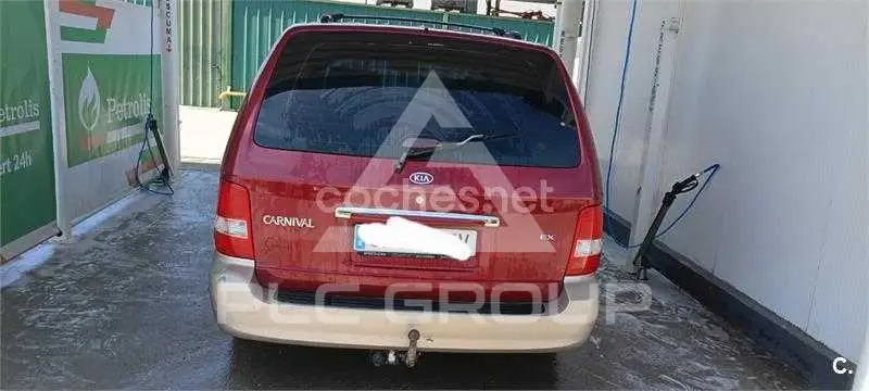 2005 KIA Carnival