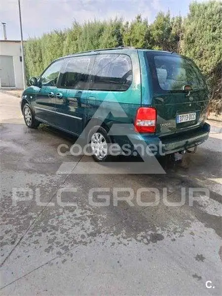 2005 KIA Carnival