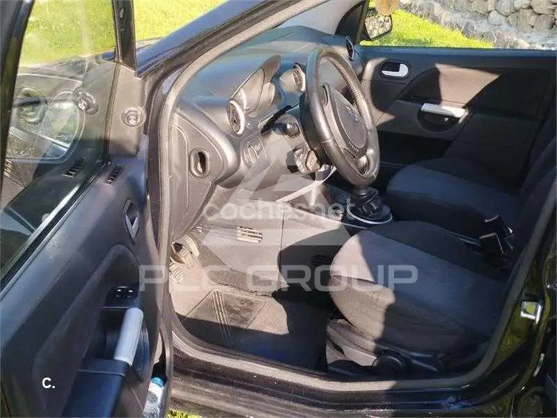 2005 Ford FIESTA