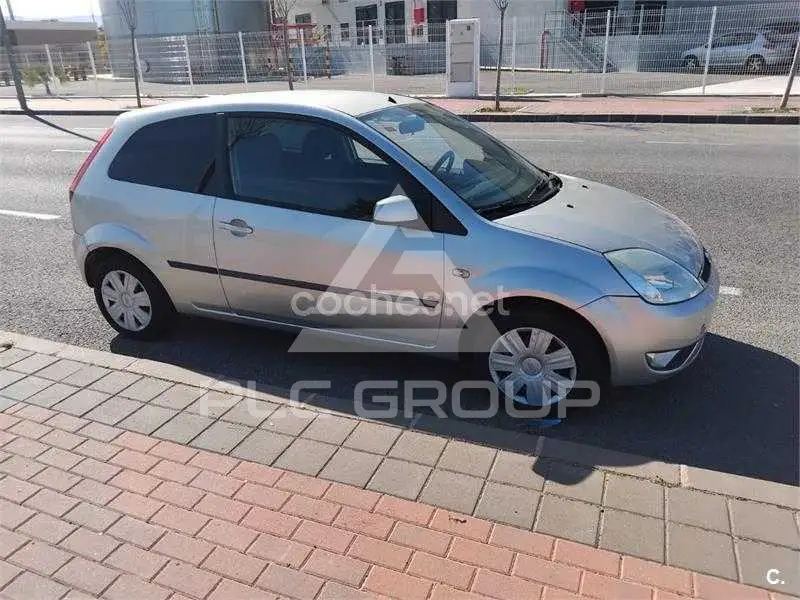 2005 Ford FIESTA