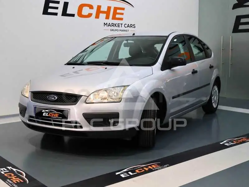 2005 Ford FOCUS