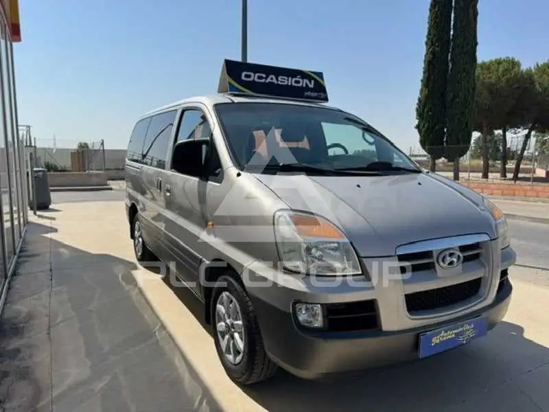 2005 Hyundai H-1