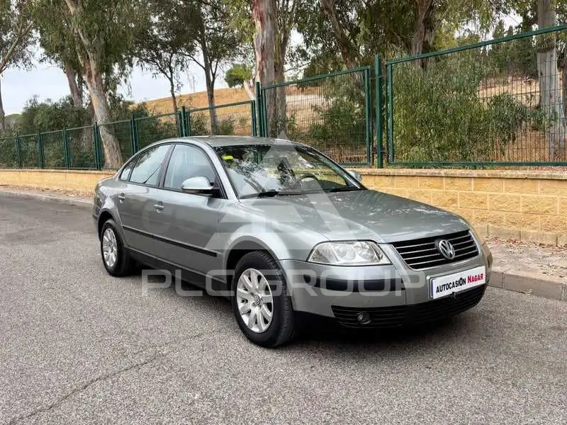 2005 Volkswagen Passat
