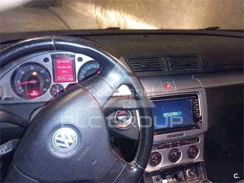 2005 Volkswagen Passat