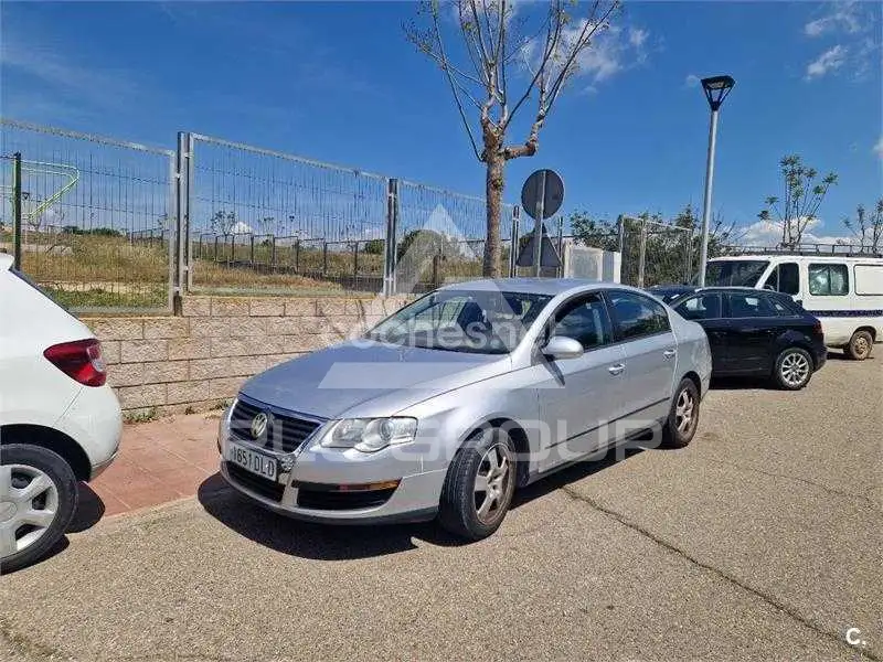 2005 Volkswagen Passat