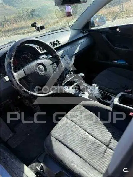 2005 Volkswagen Passat