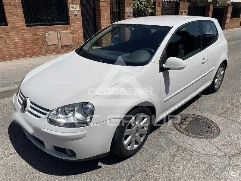 2005 Volkswagen GOLF