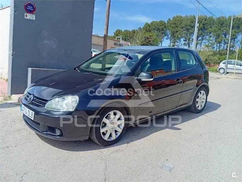 2005 Volkswagen GOLF