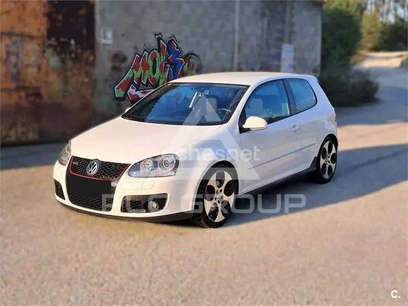 2005 Volkswagen GOLF