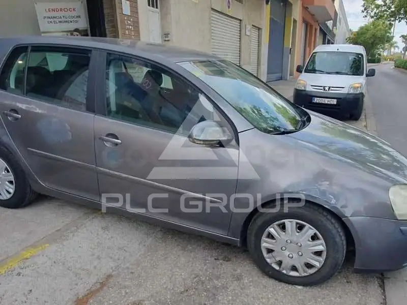 2005 Volkswagen GOLF