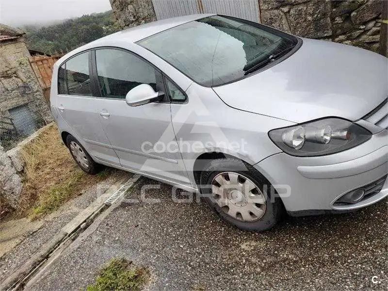 2005 Volkswagen GOLF