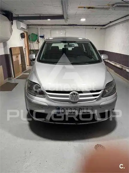 2005 Volkswagen GOLF