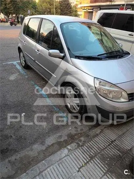 2005 Renault Scenic