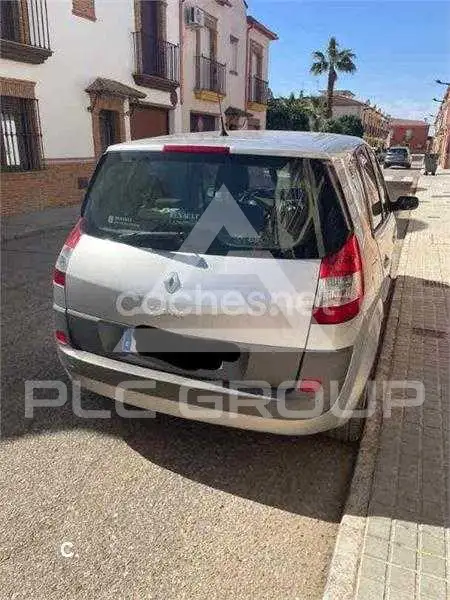 2005 Renault Scenic