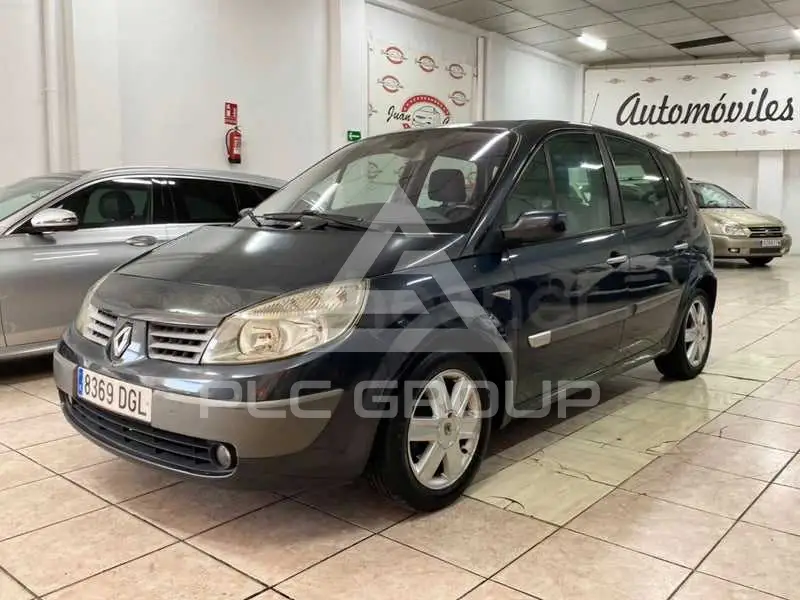 2005 Renault Scenic