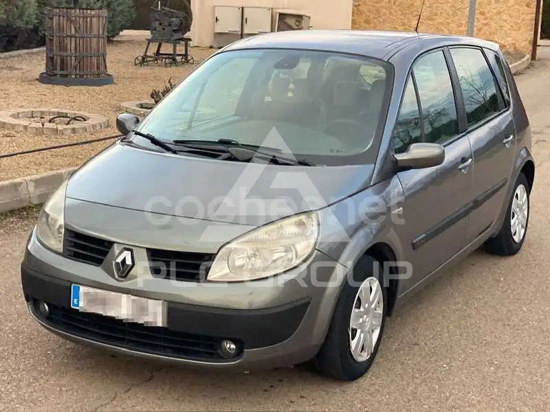 2005 Renault Scenic