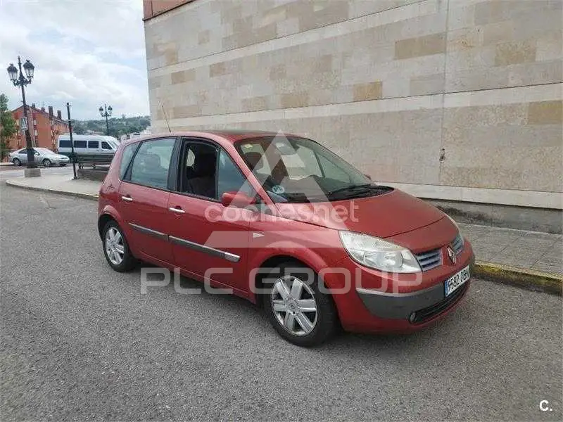 2005 Renault Scenic