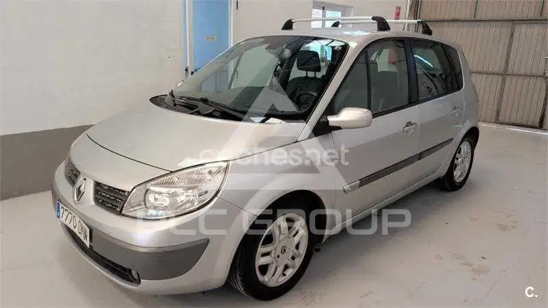 2005 Renault Scenic
