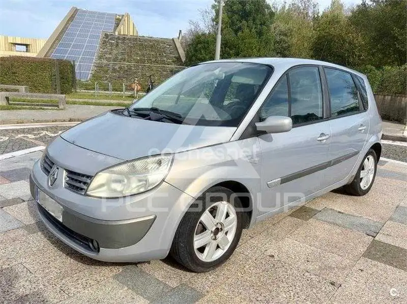 2005 Renault Scenic