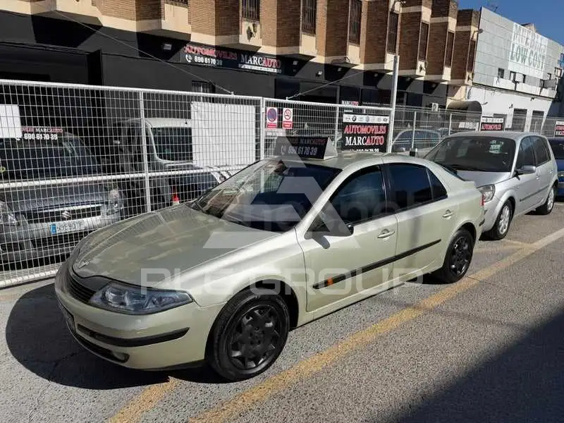2005 Renault Laguna