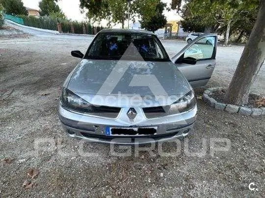 2005 Renault Laguna